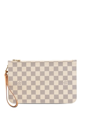 Louis Vuitton Pre-Owned 2018 Damier Azur Neverfull MM pouch - White