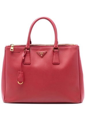 Prada Pre-Owned 2010-2026 Large Saffiano Lux Galleria Double Zip satchel - Red