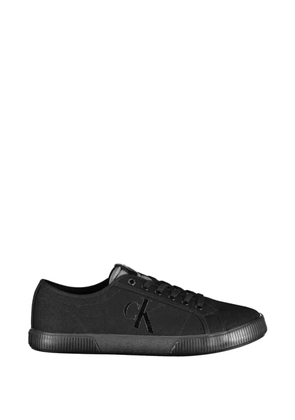Calvin Klein logo-patch canvas sneakers - Black