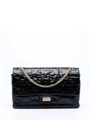 CHANEL Pre-Owned 2008-2009 Crackled Patent Puzzle Reissue 2.55 Double Flap 226 shoulder bag - Black
