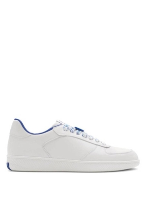 Burberry Terrace Leather Low-Top Sneakers