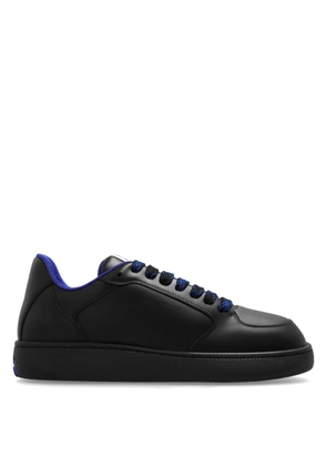 Burberry Stock Leather EKD Low-Top Sneakers