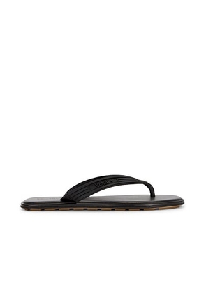 Bottega Veneta Sandal Matt Rubber Nappa in Black - Black. Size 42 (also in 41, 44, 45).