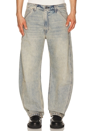 LEVI'S Baggy Barrel Jeans in My Tinted Journey - Blue. Size 33 (also in 34).