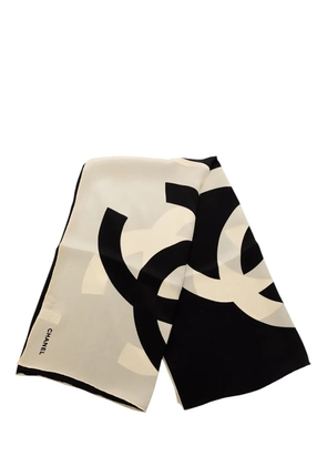 CHANEL Pre-Owned 2000-2020 CC Print Silk Scarf scarves - White