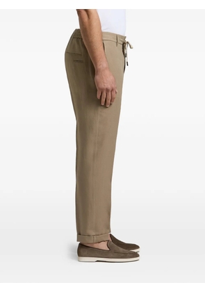 Peserico drawstring-waistband pressed-crease trousers - Brown