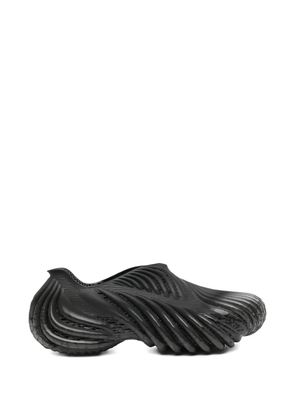 ALIVEFORM Armis Low sneakers - Black