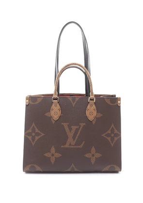 Louis Vuitton Pre-Owned 2021-2026 Monogram Reverse Giant OnTheGo MM satchel - Brown