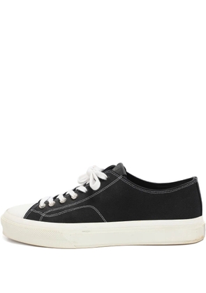 Givenchy Pre-Owned canvas low-top sneakers - Black
