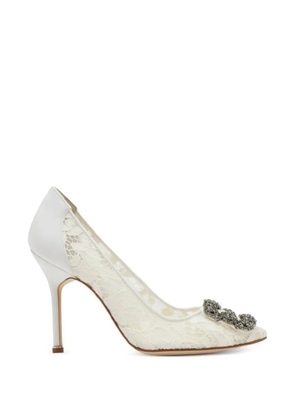 Manolo Blahnik Hangisi Lace pumps - White