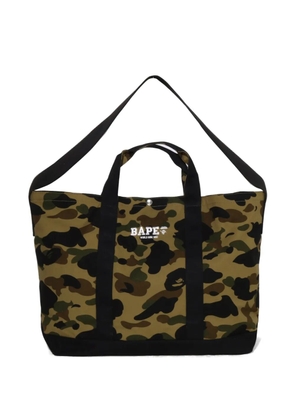 A BATHING APE® Camo camouflage-print logo-embroidered messenger bag - Neutrals