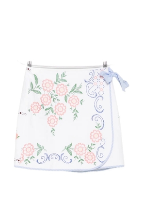 RELAX RE-LUX Nago floral-embroidered mini skirt - White
