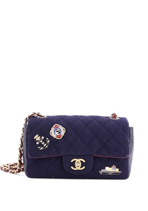 CHANEL Pre-Owned Paris-Hamburg Charms Classic Single Flap Bag Quilted Wool and Lambskin Mini crossbody bag - Blue