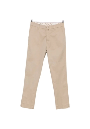 Jacob Cohën logo-patch trousers - Neutrals