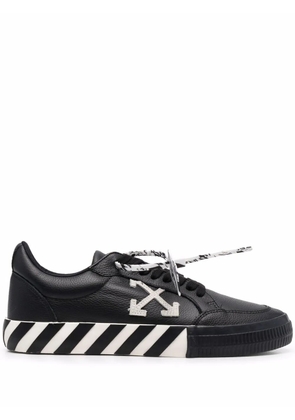 Off-White Low Vulcanised sneakers - Black