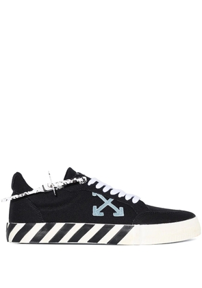 Off-White Vulcanized low-top sneakers - Black