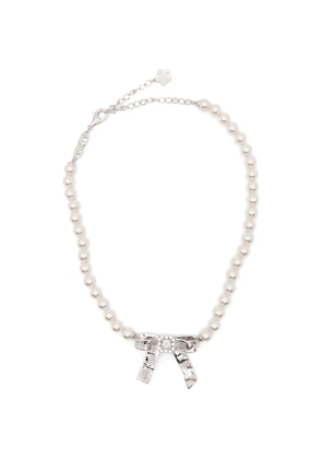 SHUSHU/TONG x YVMIN Teen Foil Bow pearl-embellished necklace - Silver