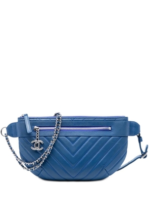 CHANEL Pre-Owned 2018-2019 CC Chevron Lambskin Top Zip Belt Bag shoulder bag - Blue