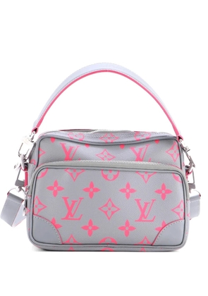 Louis Vuitton Pre-Owned Nil NM Messenger Bag Monogram Glow Canvas shoulder bag - Grey