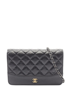 CHANEL Pre-Owned 2018-2019 Quilted Aged Calfskin Gabrielle Wallet On Chain crossbody bag - Black
