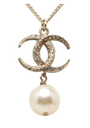 CHANEL Pre-Owned 2015 CC Gold Plated Strass Faux Pearl Drop Pendant Necklace costume necklace