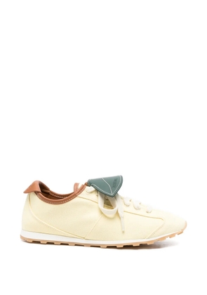 Jacquemus Resort leaf-patch sneakers - Neutrals