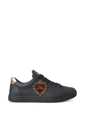Dolce & Gabbana heart-embellished sneakers - Black