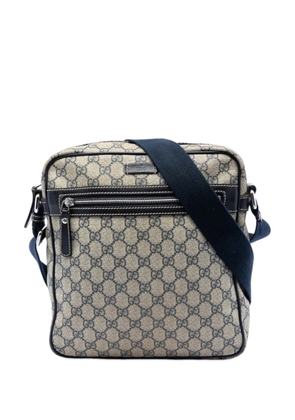 Gucci Pre-Owned 2016-2026 GG Supreme crossbody bag - Neutrals