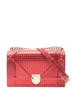 Christian Dior Pre-Owned 2010-2026 Medium Metallic Grained Calfskin Diorama Flap shoulder bag - Red