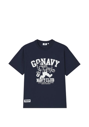 CHOCOOLATE graphic-print logo-patch T-shirt - Blue