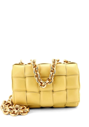 Bottega Veneta Pre-Owned Cassette Chain Padded Maxi Intrecciato Leather crossbody bag - Yellow