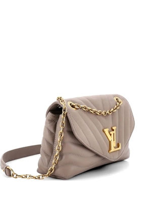 Louis Vuitton Pre-Owned New Wave Chain Bag NM Quilted Leather MM crossbody bag - Neutrals