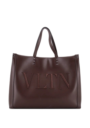 Valentino Garavani Pre-Owned VLTN Rockstud Shopping Embroidered Leather Large tote bag - Brown