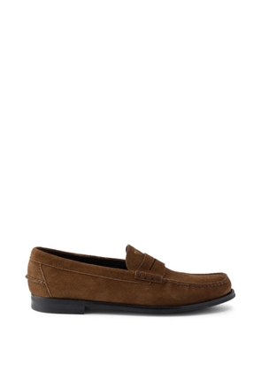 Prada vintage-effect suede loafers - Brown