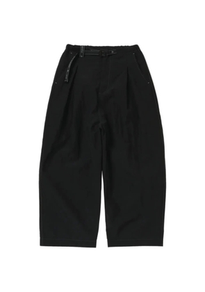 and Wander x Gramicci belted pleated trousers - Black