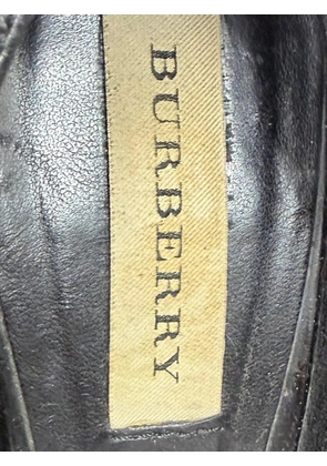 Burberry Pre-Owned bow-accent pointed-toe pumps - Black