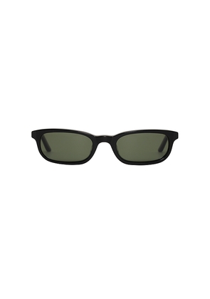 BRU Eyewear Flossie in Black.