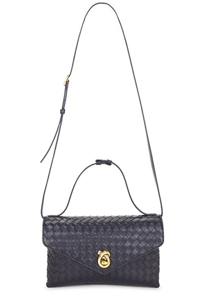 Bottega Veneta Knot Lock Bag in Midnight & Muse Brass - Navy. Size all.
