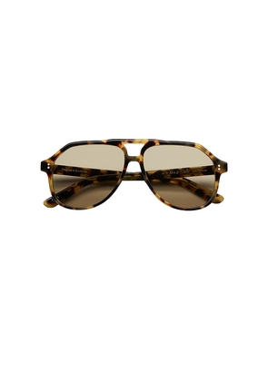 Chimi Sally Sunglasses in Black.