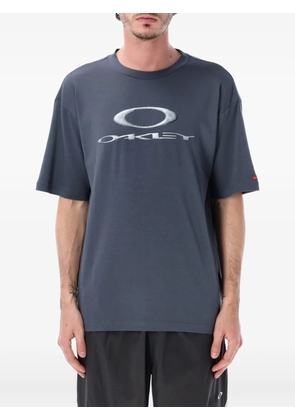Oakley Oakley Tee X Metal Three Point Zero logo-print T-shirt - Grey