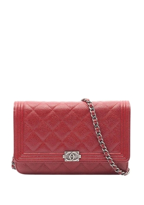 CHANEL Pre-Owned 2014-2015 Quilted Caviar Boy Wallet on Chain crossbody bag - Red