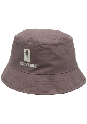 Converse x DRKSHDW logo-print bucket hat - Brown