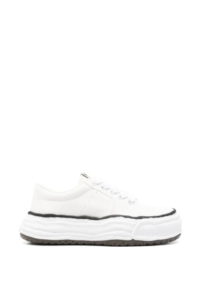 Maison MIHARA YASUHIRO lace-up sneakers - White