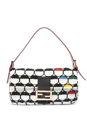 Fendi Pre-Owned 2000-2015 Mamma Baguette shoulder bag - White