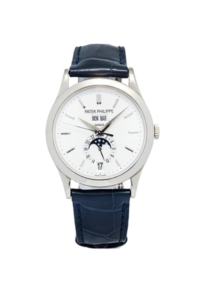 Patek Philippe Pre-Owned Annual Calendar 38mm watch - Silver