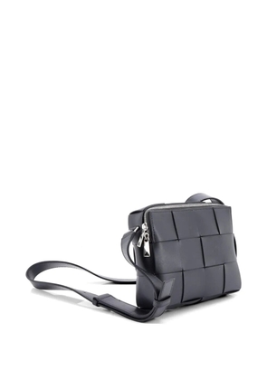 Bottega Veneta Pre-Owned Cassette Zip Camera Maxi Intrecciato Leather crossbody bag - Grey