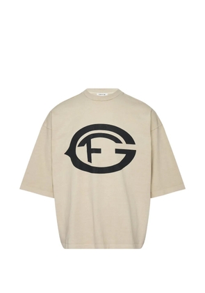 Fear Of God logo-print short-sleeves T-shirt - Neutrals