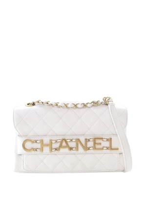 CHANEL Pre-Owned 2019 Medium Quilted Calfskin Logo Enchained Flap crossbody bag - White