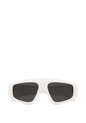 Alaia Eyewear shield-frame sunglasses - White