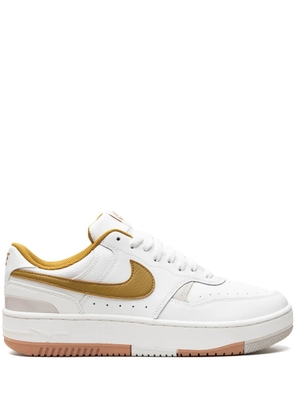 Nike Gamma Force lace-up sneakers - White